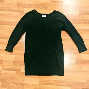 Old Navy Deep Green V-Neck Sweater / Sweaterdress in Large